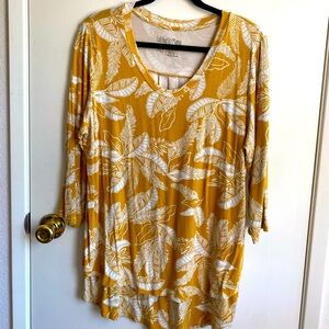 Latched Mama • Golden Yellow Tropical Leaf 3/4 Sleeve Scoop Neck Nursing Top 2.0